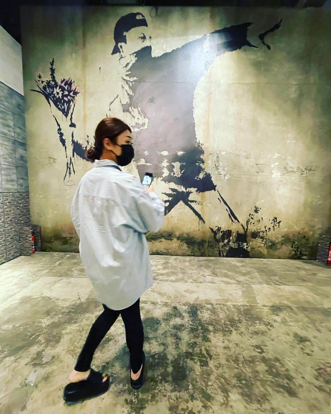 古閑美保さんのインスタグラム写真 - (古閑美保Instagram)「バンクシーとやらを #バンクシー展」9月25日 20時40分 - kogamihokogamiho