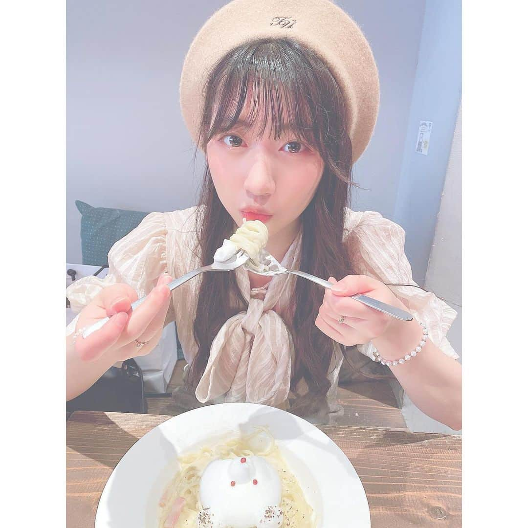 後藤陽菜乃さんのインスタグラム写真 - (後藤陽菜乃Instagram)「︎✿  #ぴなカフェ部 🧸  ずーっと行ってみたかったお店✨ @bistroshirokuma   パスタにしろくまさんが乗ってるのかわいい🥺 チーズケーキにもくまさんが二つ😳✨✨  #bistroshirokuma #福岡カフェ #福岡グルメ #福岡グルメ部 #天神 #天神ランチ #天神グルメ #小倉 #小倉グルメ #門司港 #門司港グルメ #カフェ #グルメ #パスタ #カルボナーラ #スイーツ #ベレー帽 #ootd #followｍe #idol #hkt48 #後藤陽菜乃」9月25日 22時00分 - pinachan._.0308