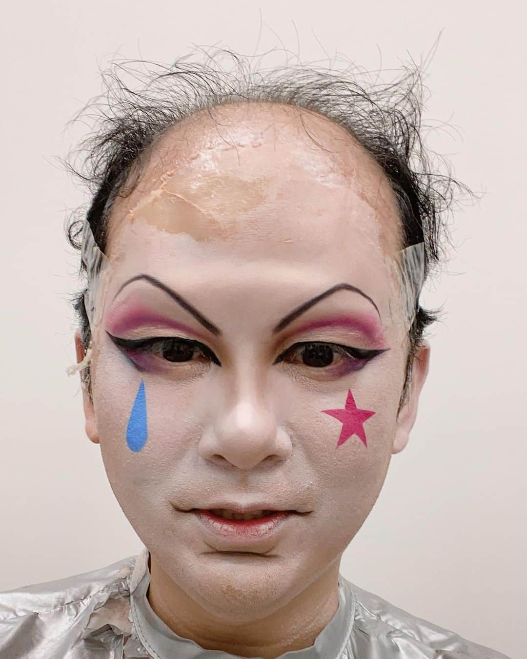 斎藤司さんのインスタグラム写真 - (斎藤司Instagram)「ぐるナイでやらせてもらったよ。 #ヒソカ #ハンターハンター  #密かに禿げてました。 #2時間半所用」9月26日 17時40分 - tsukasa_trandy
