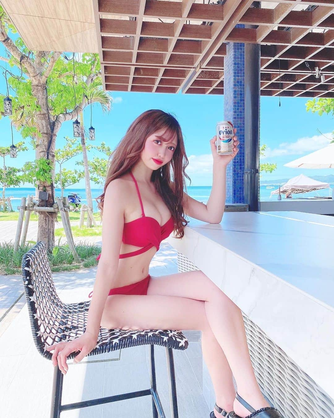 美女美容事情さんのインスタグラム写真 - (美女美容事情Instagram)「《赤のビキニガール❤️🏝》 *⁠ 今回ご紹介させて頂きますのは!!👀❤︎⁠⠀ るんるんゆきるんさん< @runrunyukirun > ⁠の素敵なお写真📸⁠⠀⁠⠀⁠⠀⁠ *⁠⠀⁠⠀⁠⠀⁠⠀ 沖縄のビールを片手に映えショット🏝👙 景色も水着ガールも美しくて最高ですね😚💕 *⠀⁠⠀⁠⠀⁠⠀⁠⠀ るんるんゆきるんさん< @runrunyukirun > ⁠⠀⁠⠀⁠⠀⁠⠀ 素敵な投稿ありがとうございました☺️📸✨ *⠀⁠⠀⁠⠀⁠⠀⁠⠀ るんるんゆきるんさんのアカウントには他にも素晴らしい投稿が沢山ありますので是非覗いてみてくださいね💁‍♀️💙⁠⠀⁠⠀⁠⠀⁠⠀ *⠀⁠⠀⁠⠀⁠⠀⁠⠀ △▼△▼△▼△▼△▼△▼△▼△▼△▼ ⁠⠀⁠⠀⁠⠀ ❤🧡💛「美女美容事情」💚💙💜⠀⠀⠀⠀⠀⠀⠀⠀⠀⠀⠀⠀⠀⠀⁠⠀⁠⠀⁠⠀⁠⠀⁠⠀ 👇掲載ご希望の方は👇⠀⠀⠀⠀⠀⠀⠀⠀⠀⠀⠀⠀⠀⠀⠀⁠⠀⁠⠀⁠⠀⁠⠀⁠⠀ @b_b_j.jタグ付けと🖤 #ビジョビ ⁠⠀ 🖤タグ付けお願いします✨⠀⠀⠀⠀⠀⠀⠀⠀⠀⠀⠀⠀⠀⠀⠀⁠⠀⁠⠀⁠⠀⁠⠀⁠⠀ △▼△▼△▼△▼△▼△▼△▼△▼△▼ ⁠⠀⁠ #フサキビーチ #フサキビーチリゾート #米原ビーチ #沖縄 #沖縄旅行 #沖縄観光 #沖縄ホテル #石垣 #石垣島 #海 #リゾート #ビーチ #石垣島旅行 #石垣島ホテル #プール #ビキニ #水着 #ビキニ女子 #水着コーデ #ファッション #美容 #撮影モデル #メイク #Bikini #pool #okinawa  #trip #sea」9月26日 17時04分 - b_b_j.j