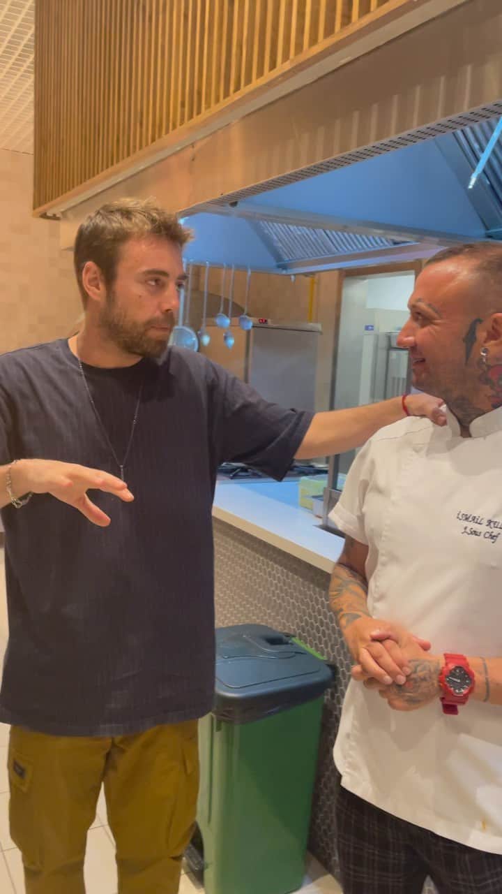 muratdalkilicのインスタグラム：「Bunu paylaşmadan burdan gitmem arkadaş 🌟🦐🦞 @ismail__kule  @aliabyregnum」