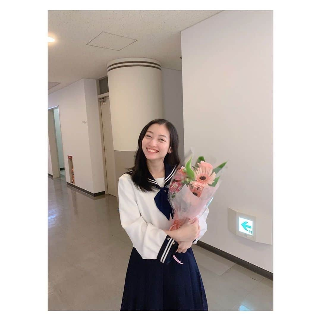 川島鈴遥さんのインスタグラム写真 - (川島鈴遥Instagram)「. 「ボイスII 110緊急指令室 LASTCALL」 昨日の夜から配信開始しました‼︎ ⁡ 撮影後、満面の笑みの川島です。 ⁡ 是非皆様に観ていただけたらと思います‼︎ ⁡ #ボイス2  #hulu」9月26日 20時30分 - ririka_kawashima_official