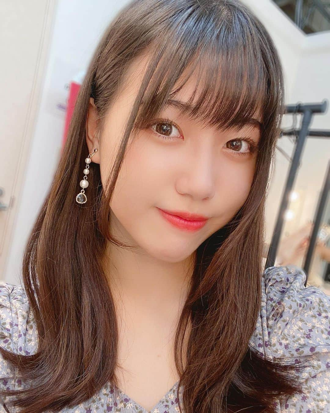 和泉芳怜さんのインスタグラム写真 - (和泉芳怜Instagram)「ドヤ顔 ･  #pixmix #ピクミク #idol #アイドル #偶像 #Japaneseidol #Japanesegirl #東宝芸能 #jk #Ljk #jk3 #jkブランド #高校生 #17歳 #黒髪  #清楚 #清楚系女子」9月26日 20時55分 - izumi_karen_