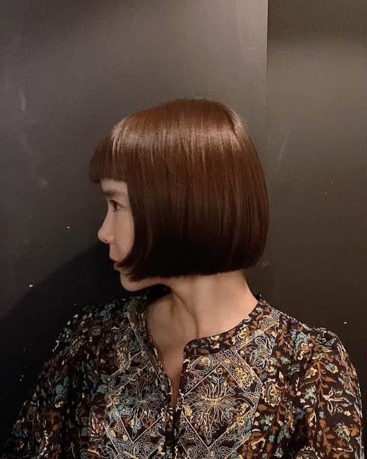 リー・ジャーインのインスタグラム：「🦑👁👁」