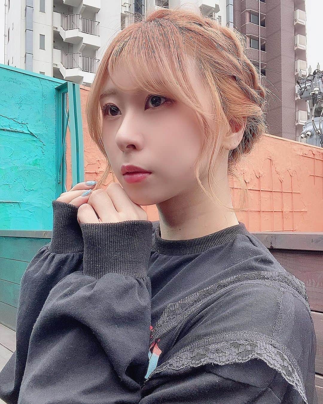 河原まゆのインスタグラム：「髪の毛可愛くしてもらったよ〜〜❗️ #instagood #selfie #japanesegirl #model #被写体 #撮影会モデル #ヘアアレンジ」