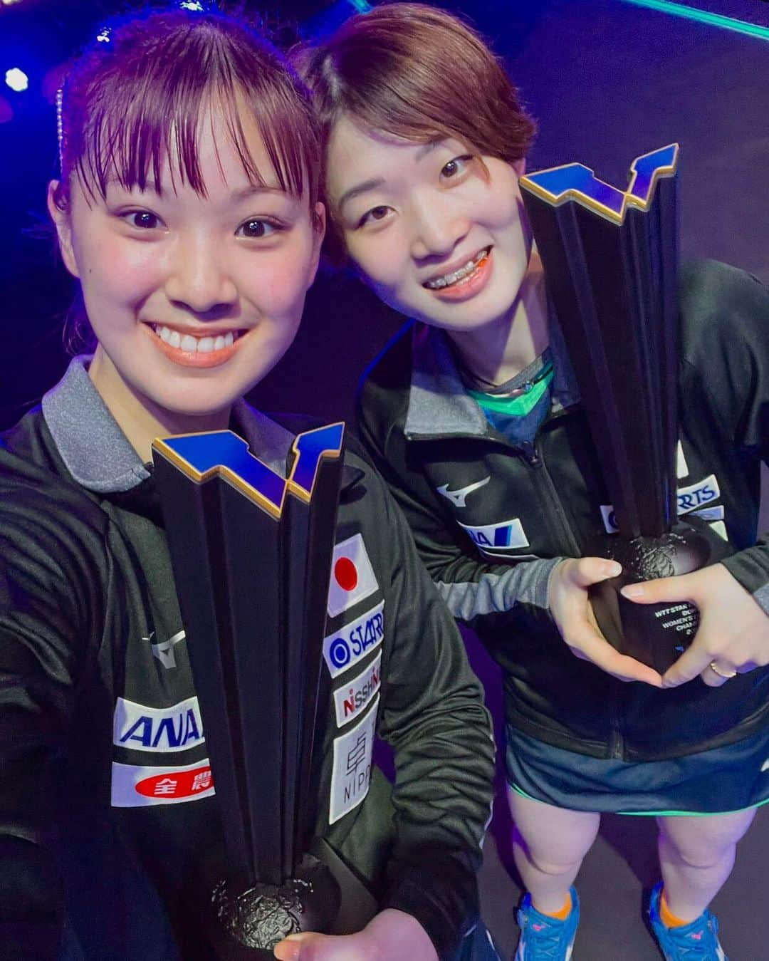 長崎美柚のインスタグラム：「カタールオープン女子ダブルスで優勝することができました✨ 安藤さん、現地でサポートしてくださった方、夜遅くまで応援してくださった方、ありがとうございました‼︎ アジア選手権も頑張ります😆🎌」