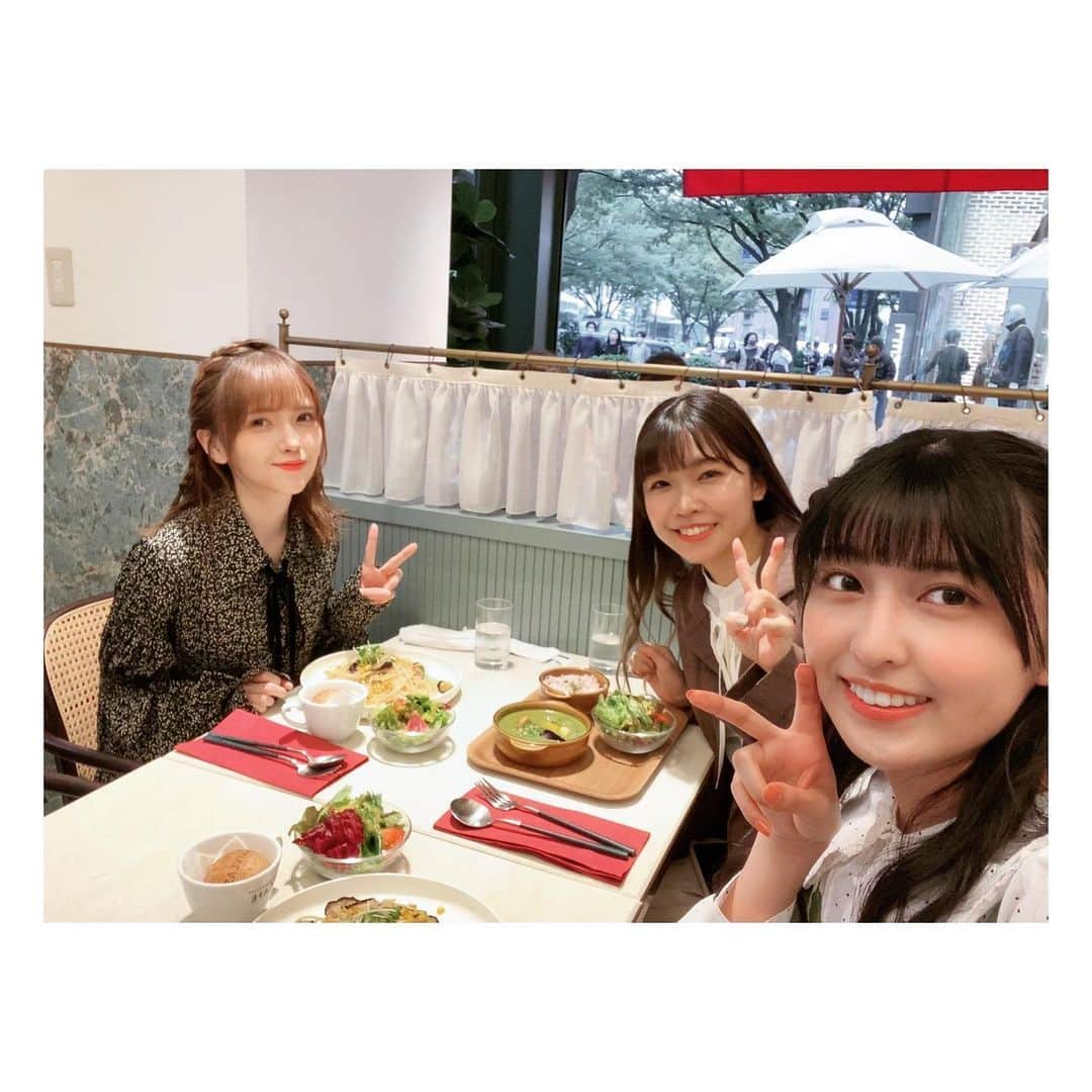 鬼頭明里さんのインスタグラム写真 - (鬼頭明里Instagram)「スクフェス感謝祭と 次まで時間空いたので3人でランチ🍝」9月26日 23時18分 - akarikito1016