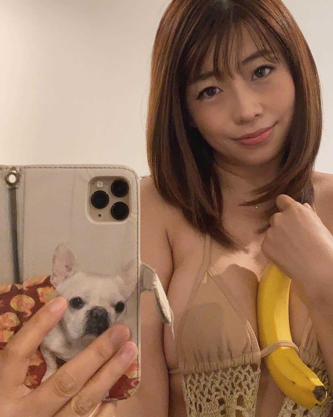 範田紗々さんのインスタグラム写真 - (範田紗々Instagram)「今回、バナナフェラ嬢でした🍌 え？何だそれは‼️って？ 観に来てね😆 次回は来月‼️ #CPEキャットファイト」9月27日 23時39分 - handa_sasa