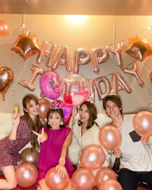 CYBERJAPAN Staffのインスタグラム：「#happybirthday #愛されへー　@watanabekazue  サプライズ大好きメンバーに、昨日はサプライズしてもらっちゃいました😭😭😭💓🎉 クローゼットに隠れてたみんなが飛び出してきた時はこの世の終わりかと思いましたが😱💦😵‍💫笑 こんなに一生懸命みんなで考えてくれたと思うと、後から本当に嬉しかった(´；ω；`) いつもありがとう！みんな大好きです！！😍❤️🌈  #バースデー #サプライズ #バースデーサプライズ #birthday #誕生日サプライズ #誕生日 #かずへー #サプへー」
