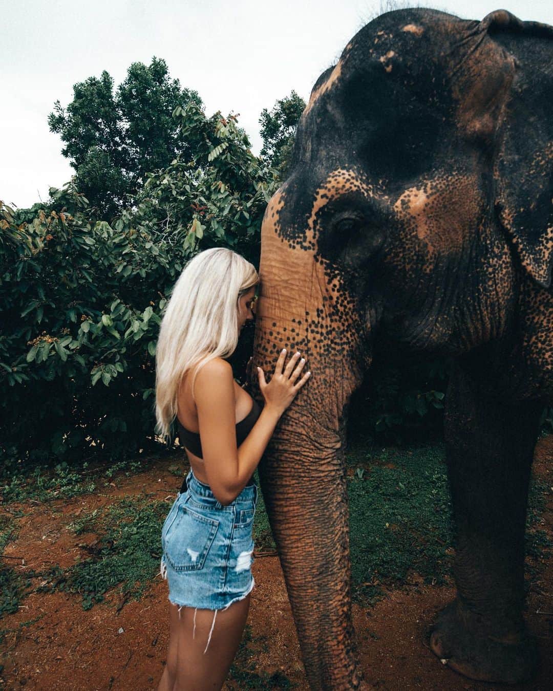 Polina Sitnovaのインスタグラム：「I see you. I hear you. I’ll fight for you 🤍」