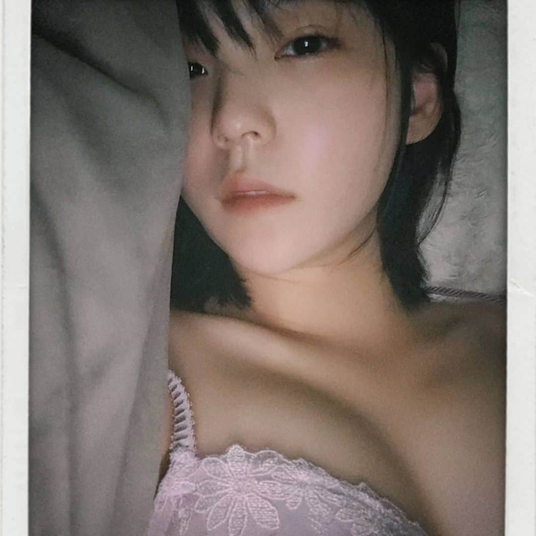 美ノ嶋めぐりのインスタグラム：「昔の元カノ的な？  うううぅ～♪ ノスタルジックっ✨✨」