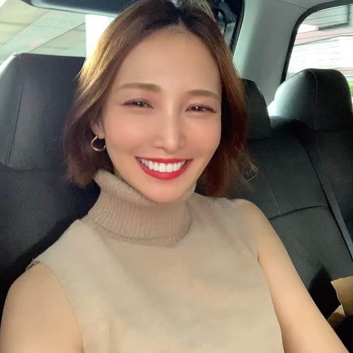 澤田友美のインスタグラム：「朝ピラティスからのスタートだと絶好調な一日がはじまーる🙆🏼‍♀️✨」