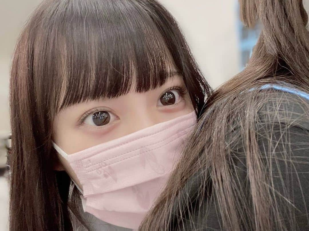 齊藤なぎささんのインスタグラム写真 - (齊藤なぎさInstagram)「😳♥️ ⁡ ⁡ 久しぶりのオフモードなぎさです！ ⁡ ⁡ ⁡ 人の背中にくっつくのが好きなので、 ⁡ ⁡ だれか背中、貸してください。笑😘 ⁡ ⁡ ⁡ #イコラブ #齊藤なぎさ #なーたん #届いてなーたん #idol」9月28日 21時25分 - saitou_nagisa