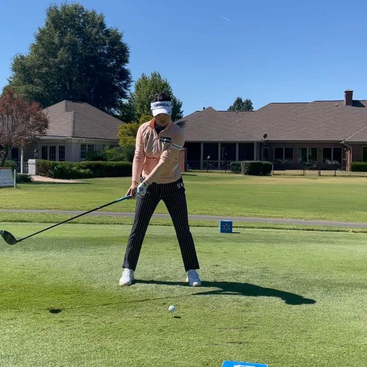 ユ・ソヨンのインスタグラム：「Thank you @nwachampionship for another super amazing event! It's definitely my favorite tournament💙💛 Congratulations @nasahataoka for your win💪 #thankful」