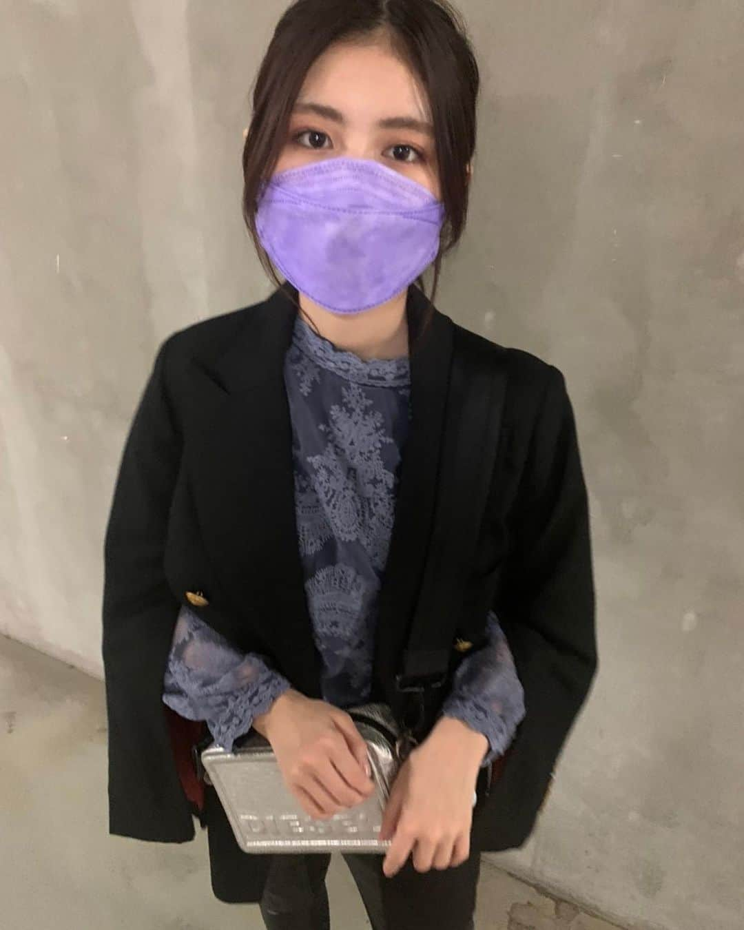 小林星蘭さんのインスタグラム写真 - (小林星蘭Instagram)「この前着た服〜 新しく買ったジャケットが本当に可愛くて 袖の所がチャックで開くんですよね… 中は赤色でかっこいいしこの形ずっと欲しかったので これから愛用します🖤🐺 #ootd #fashion #小林星蘭」9月28日 21時57分 - k_seiran_ta