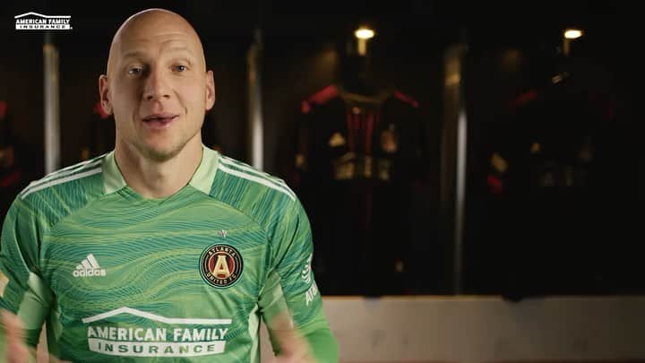 ブラッド・グザンのインスタグラム：「Hey @atlutd fans, there is still time to win the best seats in the stadium for our home game on October 30! @amfam is giving two lucky United fans the chance to win premium seats to be close to the action when we take the field. Enter now at AmFam.com/United」