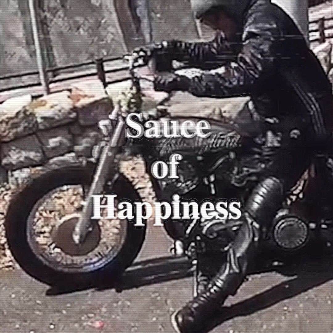 伊勢谷友介のインスタグラム：「Coming soon! Let's get "Happiness"!」