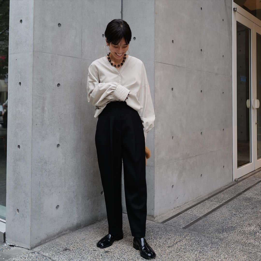 正中雅子さんのインスタグラム写真 - (正中雅子Instagram)「久しぶりの今日の服🖤」9月29日 21時36分 - masacoshonaka