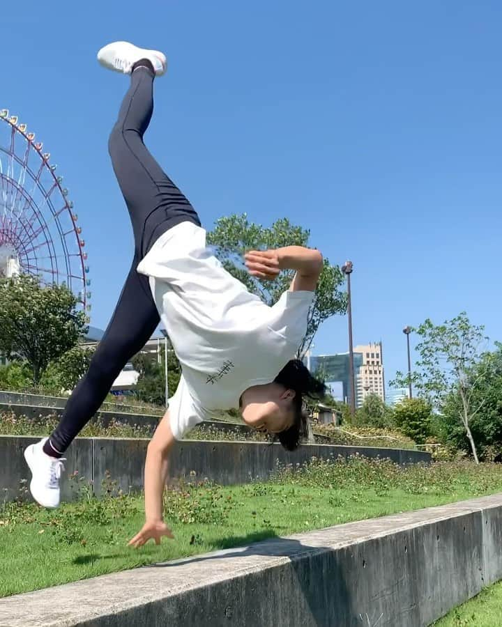 山本華歩のインスタグラム：「Here’s #myprettyline for @prettyparkour_ ☺️  #パルクール #parkour #parkourlife」