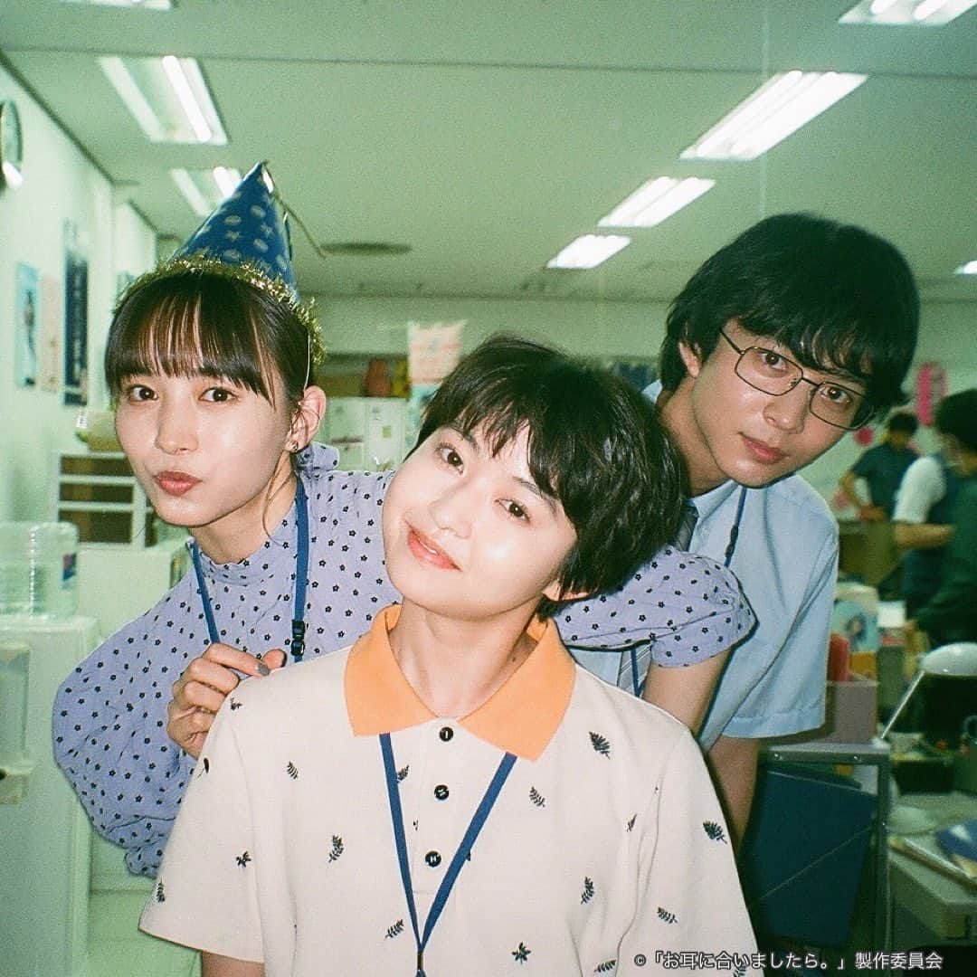 お耳に合いましたら。さんのインスタグラム写真 - (お耳に合いましたら。Instagram)「ドラマは明日最終回📺🔚🥲  第1話から観直したい方は👇 ☑︎Paravi ☑︎アマプラ  ☑︎dTV  ぜひご利用ください📱🎧  #お耳に #伊藤万理華 #井桁弘恵 #鈴木仁」9月29日 20時44分 - tx_omimi