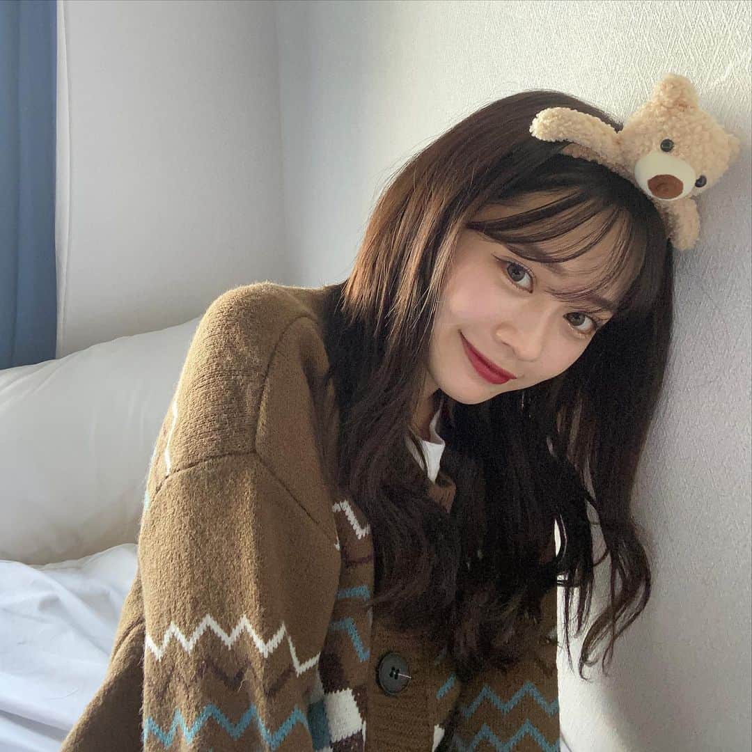 ユリナのインスタグラム：「サブ垢に載せたやつ好評だったからこっちにも載せちゃう〜🧸🤎今日はおうち時間をかなり楽しんでた自信はある＾＾💦」