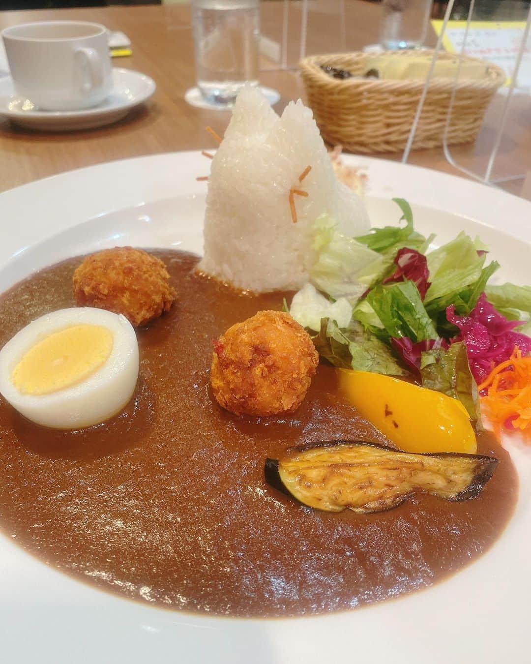 JULIAさんのインスタグラム写真 - (JULIAInstagram)「☆ Morning 😊cat curry 🍛🐈🍛」10月14日 10時27分 - julia_cmore_official