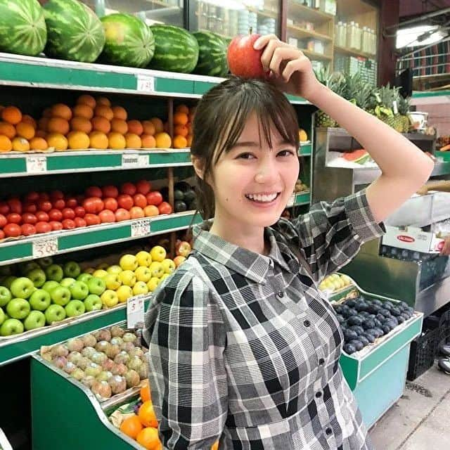 生田絵梨花さんのインスタグラム写真 - (生田絵梨花Instagram)「🍎  #生田絵梨花 #乃木坂46」10月14日 12時40分 - _ikuta.erika