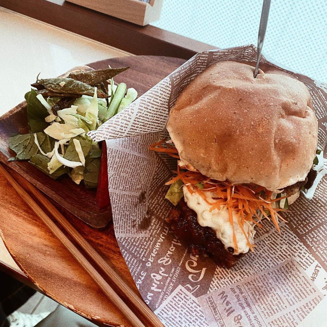 桃衣香帆のグルメインスタ