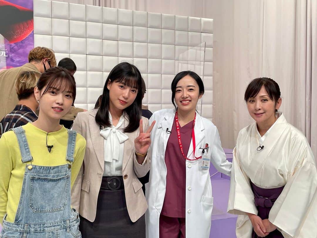 のインスタグラム：「.  #言霊荘 制作発表生配信 ご視聴いただき ありがとうございました☺️  イベントはお楽しみいただけましたでしょうか❓ 放送開始までもう少しお待ちください💜  #合間のお写真をチラリ📮  #西野七瀬 #永山絢斗 #斉藤由貴 #堀田真由 #三吉彩花 #森田望智 #石井杏奈 #中村ゆりか  #10月9日土曜よる11時スタート」