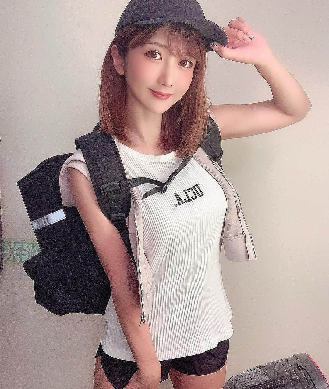 大槻ひびきさんのインスタグラム写真 - (大槻ひびきInstagram)「お待たせしました！ Uber eatsです🥰的な #ubereats」9月29日 23時24分 - yanhibi0221