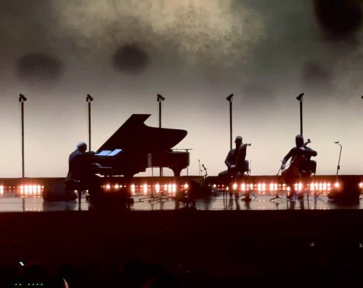 マルガリータ・マムンのインスタグラム：「Ludovico Einaudi 💔」
