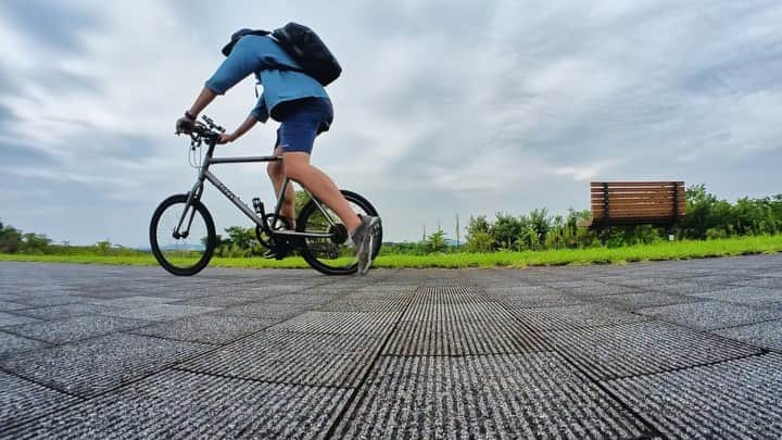 のりごとーのインスタグラム：「久し振りに1人で、自転車とドローンで遊んできました😊」