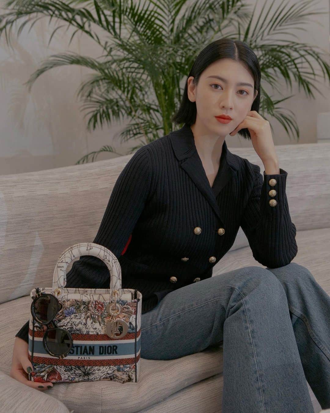 三吉彩花のインスタグラム