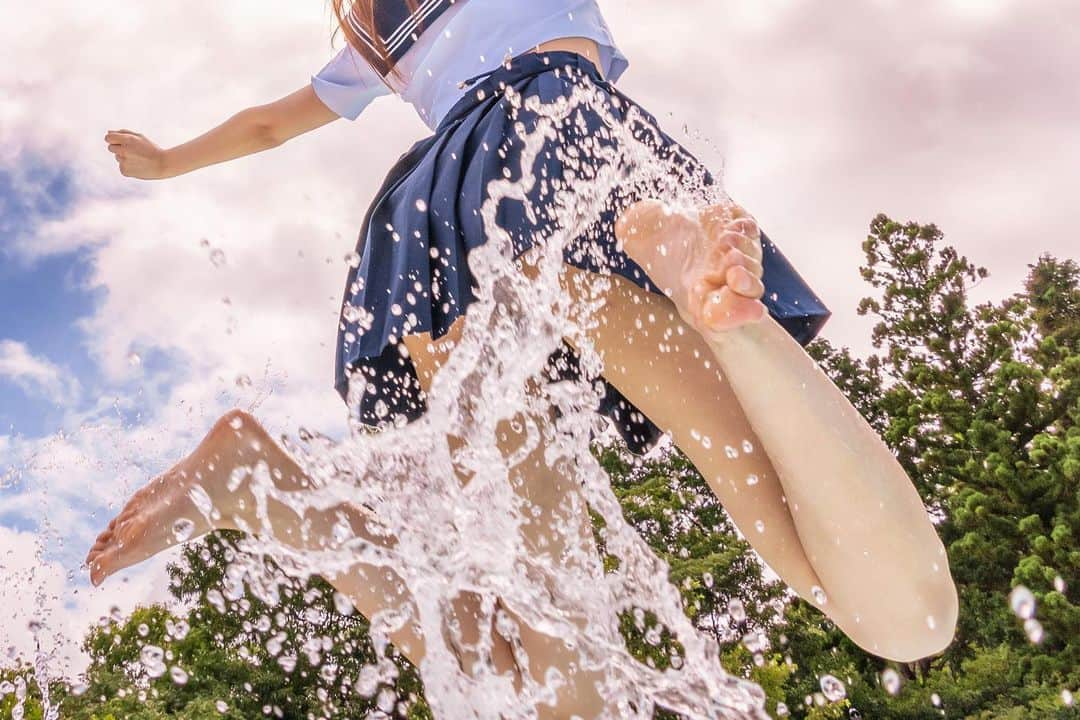 紗雪のインスタグラム：「. . 夏の濡れ水着☀️ . . . #夏 #制服#セーラー服#水着 水着コーデ  #グラビア #グラビア撮影#cosplayer  #cosplaygirl #japanesegirl #summer #summertime #summerfashion #swimwear #followme#instafollowme」