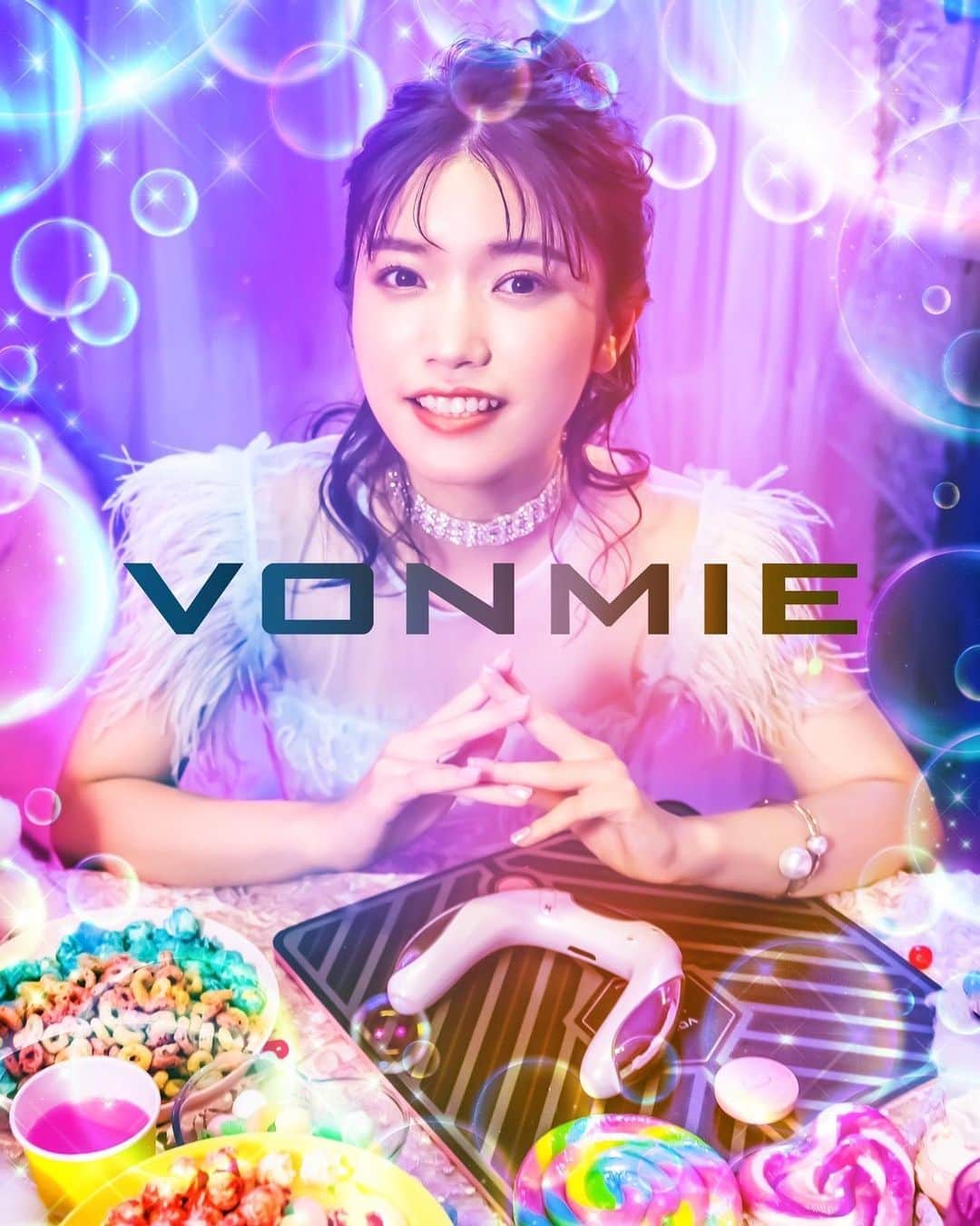 美山加恋のインスタグラム：「【お知らせ】  EMSブランド「VONMIE(ボミー)」シリーズの新アンバサダーに就任しました！！！🎊✨  ARM CONTROLLER https://fachantt.com/armcontroller/  NICOBELT https://fachantt.com/nicobelt/  VONMIE ALL https://fachantt.com/vonmie/  たくさん写真もとっていただきました！  みなさんも北欧のIT大国エストニアで生まれた最先端EMS、VOMIEシリーズを是非試してみてください！」
