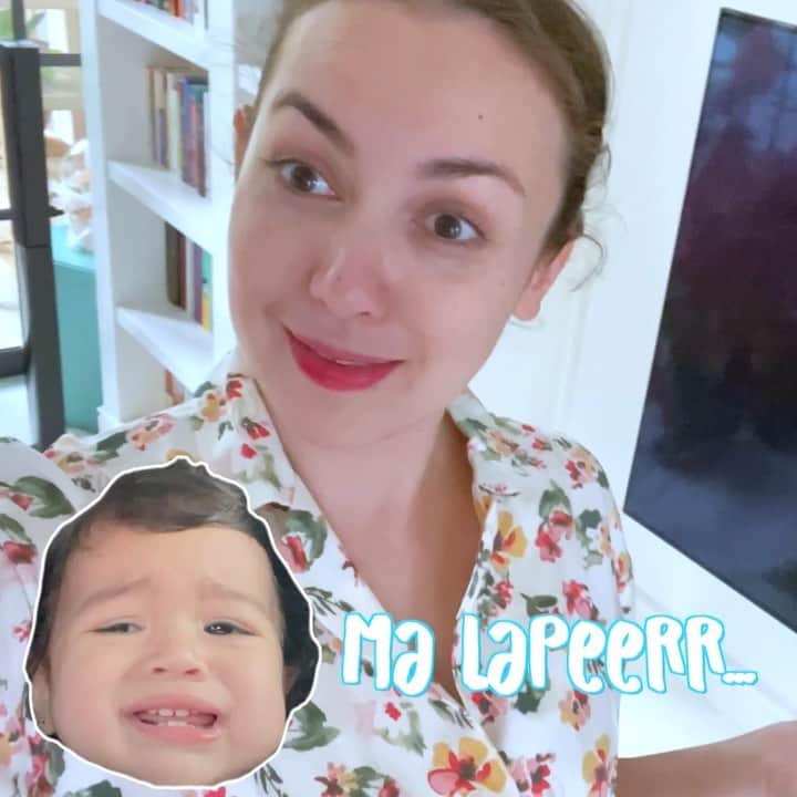 のインスタグラム：「Hi mums, Cara Rose sekarang lagi suka mengexplore berbagai macam tekstur dan rasa, nah kali ini aku mau coba buatkan Promina Pasta Balls, Yuk cek resepnya :  - 35 gram/1 sachet makaroni pasta promina -20 gram daging sapi giling - 1 buah wortel,serut - 1 siung bawang putih cincang -¼ buah bawang Bombay cincang - 2 sdm tepung terigu - 200 ml susu  - pala bubuk secukupnya - garam secukupnya -1sdm butter - 1sachet bumbu pasta promina - minyak secukupnya untuk menggoreng.  Bahan tepung pelapis  -tepung terigu secukupnya -1 butir telur  - tepung roti secukupnya.  Cara membuat - lelehkan butter,tumis bawang putih & bawang Bombay sampai harum.masukan daging & wortel aduk sampai rata. - masukan tepung terigu,aduk cepat sampai terigu larut.tuangkan susu sedikit demi sedikit sampai mengental. - masukan makaroni dan bumbu pasta promina.tambahkan garam dan pala bubuk,aduk sampai rata.matikan api dan biarkan hingga dingin. - ambil 1 sdm adonan dan bulat-bulatkan. - gulingkan adonan kedalam tepung terigu,celup kedalam telur kocok,lalu gulingkan kedalam tepung roti. - goreng di api kecil hingga kecoklatan.angkat dan tiriskan.  Oh iya ini resep dari mba M, yang tadinya iseng malah jadi favorite Cara Rose, Thankyou Promina @bayisehatpromina」