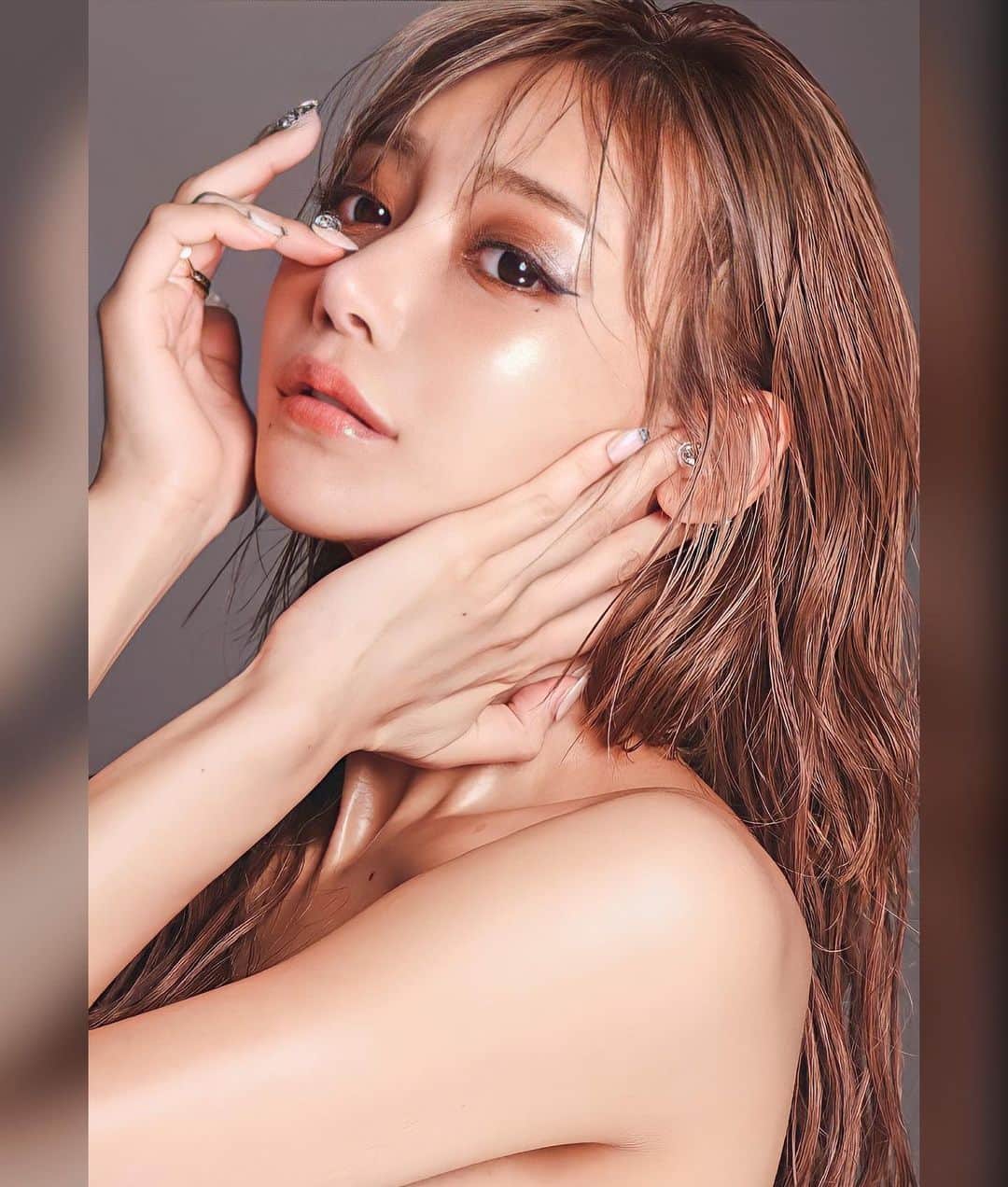 のインスタグラム：「今日から10がつ🍁 明日10/2は私のお誕生日です！！🎂 お誕生日にみんなとお逢い出来ることとても楽しみです👼🏻❤︎ あしたは晴れるかなー🕊  10/2はクリニックのお誕生日でもあります @tokyo_ace_clinic 2歳になるよ」
