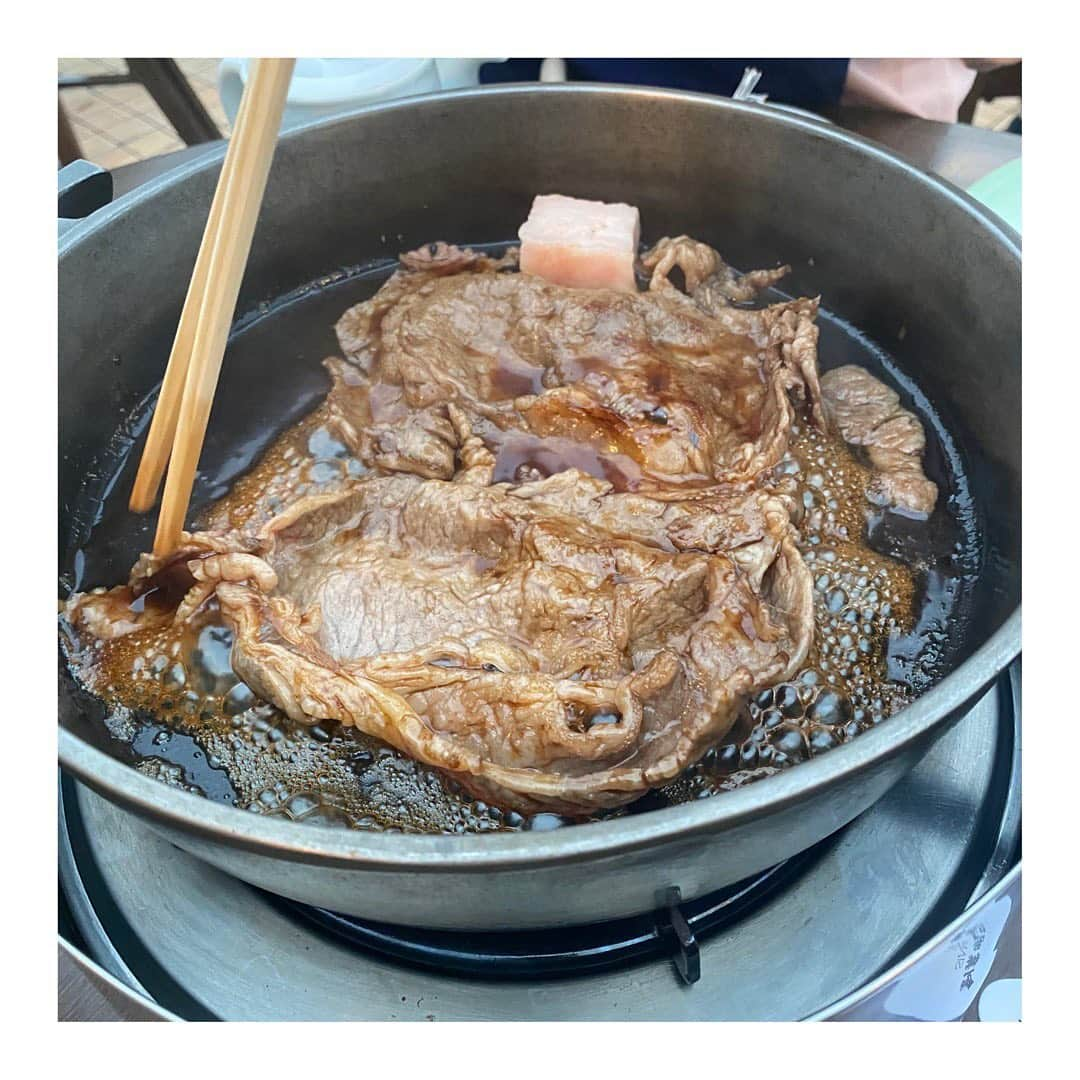 三宿菜々さんのインスタグラム写真 - (三宿菜々Instagram)「. 弾丸京都day2🏯 モリタ屋のすき焼きぃ🥩 ほっぺ落ちた。。  清水寺も久しぶりに参拝🙏🏼 パワー吸い上げまくって んもぅ爆発しそう🐉 #おみくじ #凶 #最凶 #清水寺 #京都グルメ  #パワースポット巡り」10月1日 17時20分 - mishuku_nana