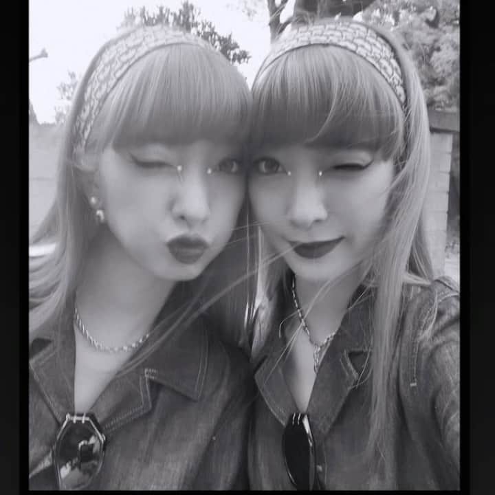のインスタグラム：「😊😛😉😚」
