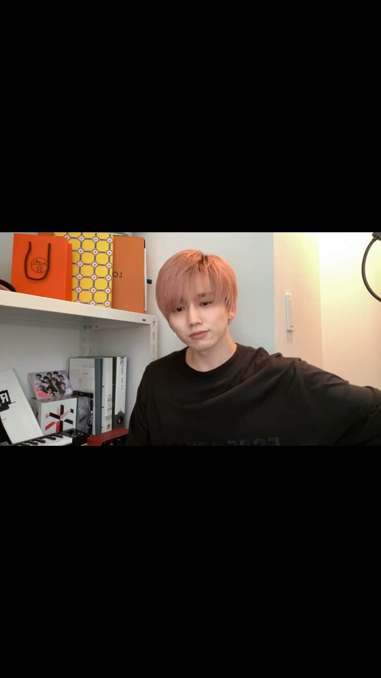 花村想太のインスタグラム：「#aiko さんの「#KissHug」を歌ってみました !フルver^_^  #Da_iCE #Natural_Lag #UPSTART #ナチュラグ #花村想太 #歌ってみた #カバー」