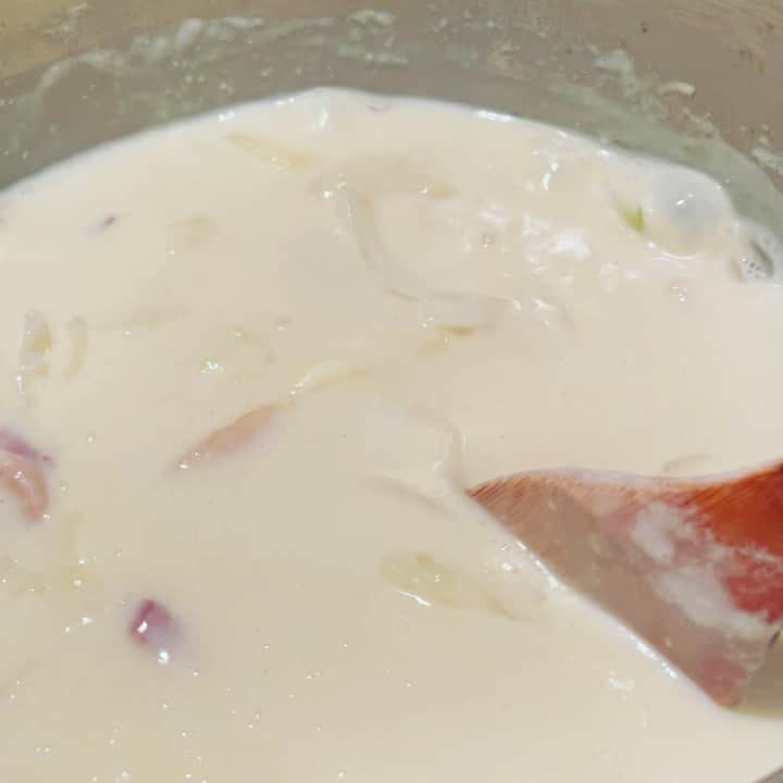 松本梨香のインスタグラム：「梨香の１８番 豆乳で ホワイトシチューを作り♪  #シチュー」