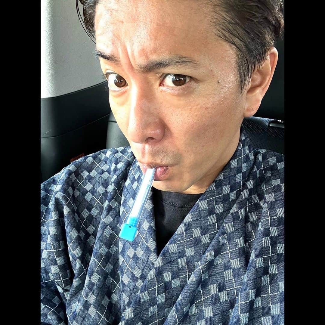 木村拓哉さんのインスタグラム写真 - (木村拓哉Instagram)「⁡ ⁡ 「おはようございます‼︎ 今日は雨も上がって撮影が出来そうです！ そして、撮影所に入る前の抗原検査。 必要な事として、やれる事はやらねば！ では、行って来ます。」 ⁡ STAYSAFE‼︎ ⁡ 拓哉 #木村拓哉#TakuyaKimura」10月2日 8時14分 - takuya.kimura_tak