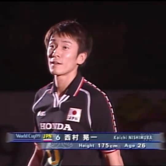 西村晃一のインスタグラム：「World Cup Volley'99  4年に一度のWorld Cup. この時ARASHIが鮮烈デビュー‼️ 毎回会場で盛り上げてもらったお陰でぼくたちも多くの方に応援していただける様になりました！ ARASHIのメンバー本当にありがとう。 そこから長い年月が経ちました。 櫻井翔くん、相葉雅紀くん、 結婚おめでとう🎊  #ARASHI #櫻井翔 #相葉雅紀 #WorldCupVolley #W杯 #ワールドカップバレー  #リベロ #西村晃一 #koichinishimura」