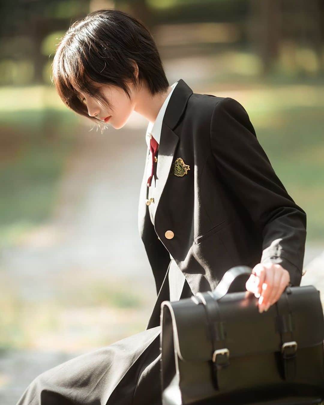 Shikaさんのインスタグラム写真 - (ShikaInstagram)「Model: 帅嘤嘤 / komoshuai  Follow @hasunoai_」10月2日 15時20分 - shika.kamisaka