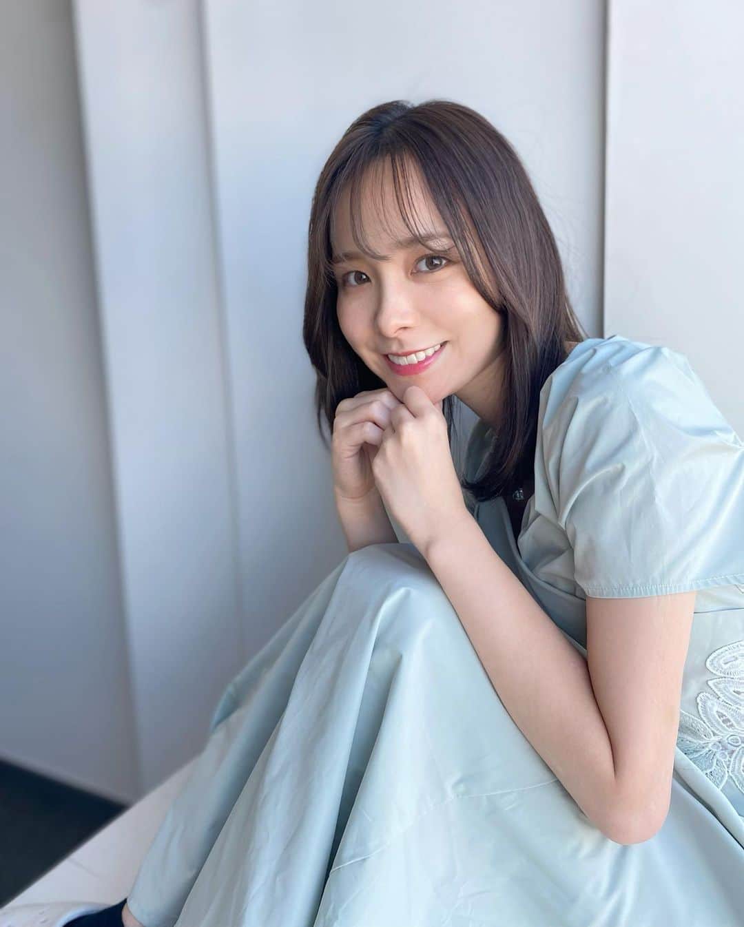 黒澤詩音のインスタグラム：「* #グリーンチャンネル   今週もありがとうございました✨ いよいよ秋のG1 #スプリンターズステークス 🏇  そして100回目の #凱旋門賞 🐴  秋の競馬を楽しみましょう✊  #アナウンサー #競馬 #keiba #umajo #スポーツキャスター #tv #머리스타그램　#뷰티스타그램	#메이크」