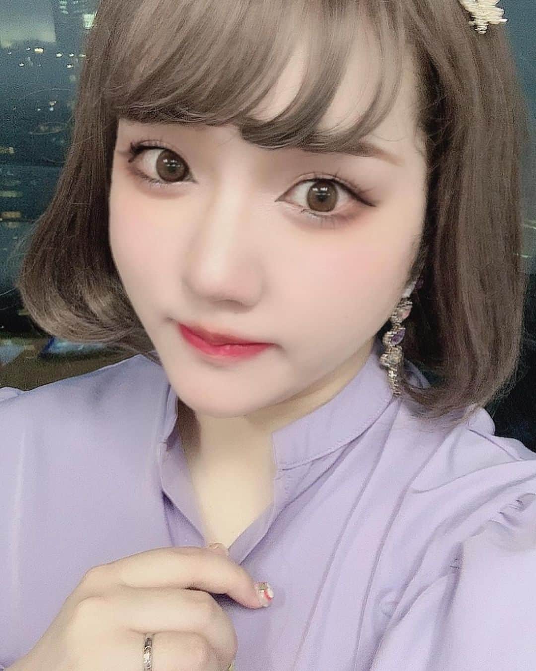 すうれろさんのインスタグラム写真 - (すうれろInstagram)「✌しかポーズのバリエーションがない…(⸝⸝⸝._.⸝⸝⸝)」10月2日 20時51分 - suurero