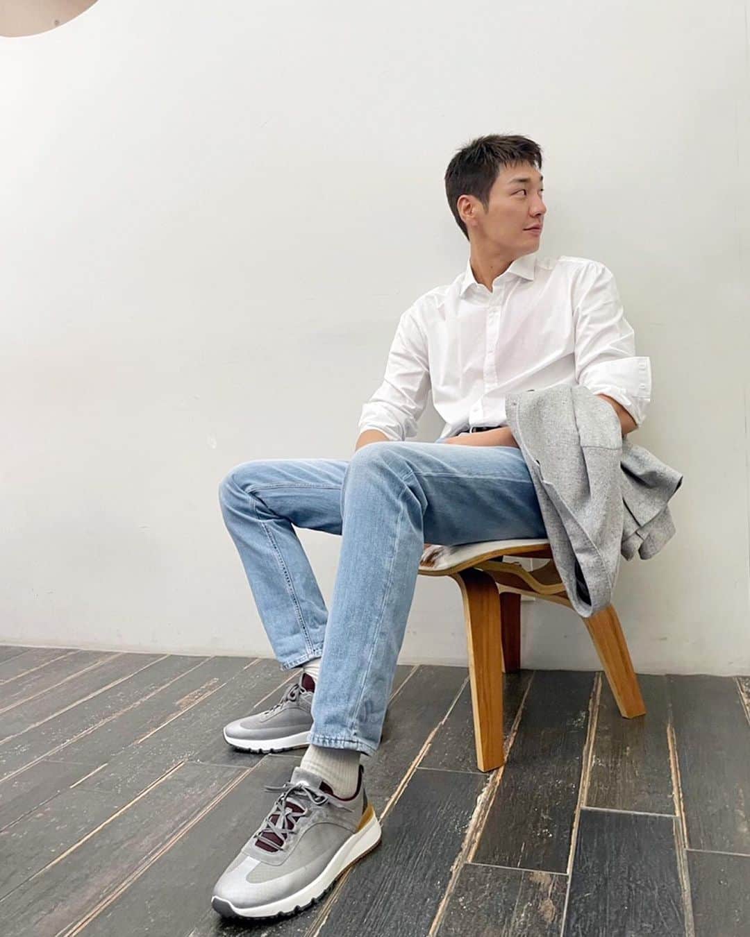 キム・ヨングァンさんのインスタグラム写真 - (キム・ヨングァンInstagram)「#광고 #BrunelloCucinelli #Cucinelli #브루넬로쿠치넬리」10月2日 21時15分 - aksakfn12
