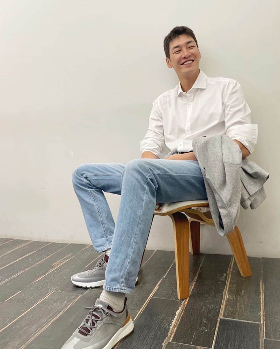 キム・ヨングァンさんのインスタグラム写真 - (キム・ヨングァンInstagram)「#광고 #BrunelloCucinelli #Cucinelli #브루넬로쿠치넬리」10月2日 21時15分 - aksakfn12