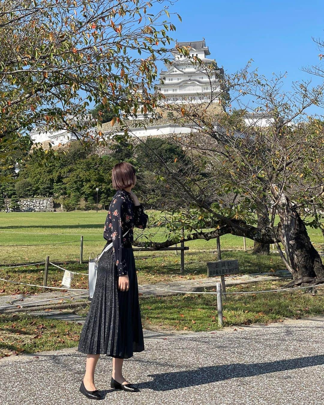 摩耶裕さんのインスタグラム写真 - (摩耶裕Instagram)「中高の同級生と🏯✨  私のめんどくさがりは変わってないみたい😂  #賢明女子学院  #母校」10月3日 20時26分 - yutaka__maya