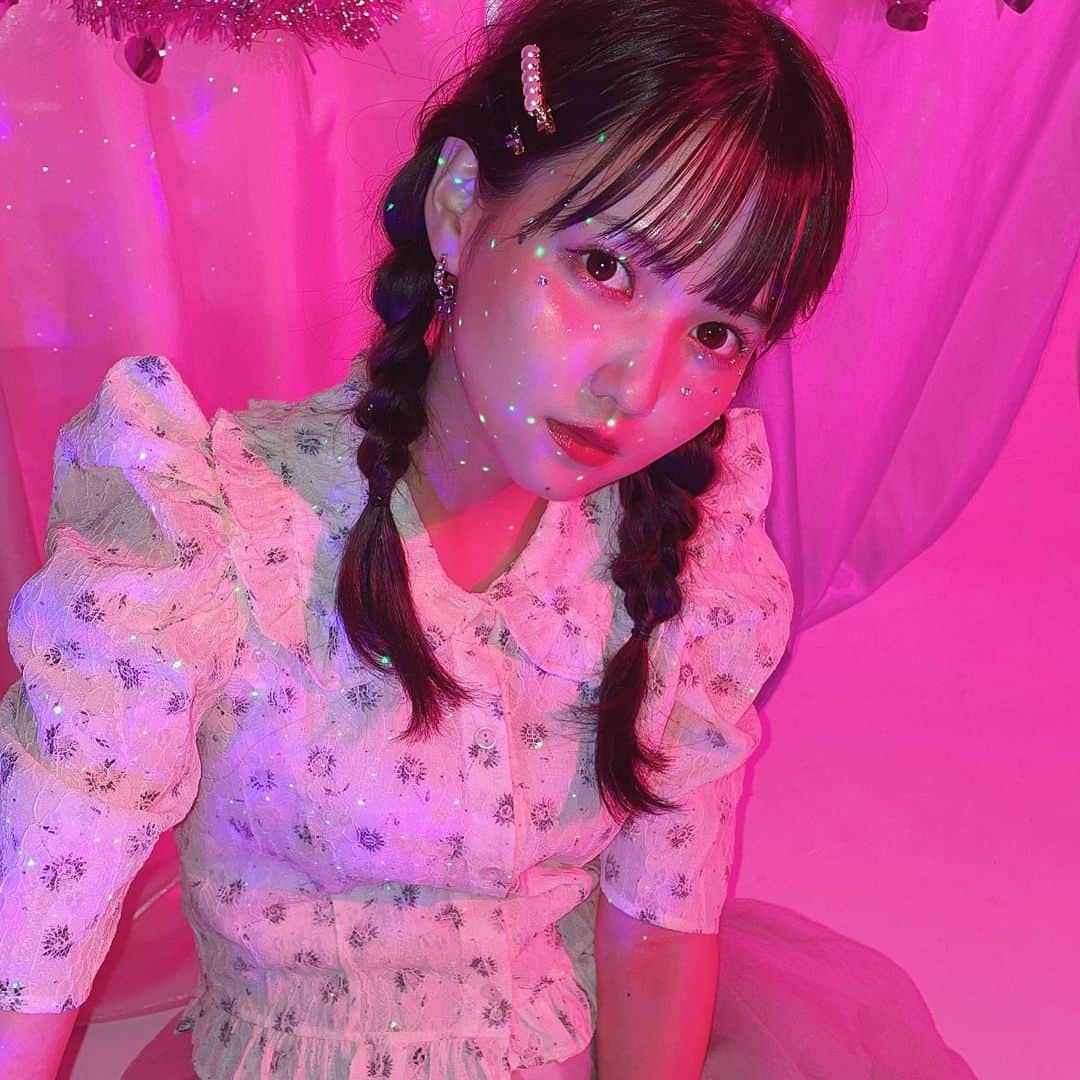 佐藤ノアさんのインスタグラム写真 - (佐藤ノアInstagram)「🧠🎀🍒🧴🤍愛憎」10月3日 21時08分 - sugar_79